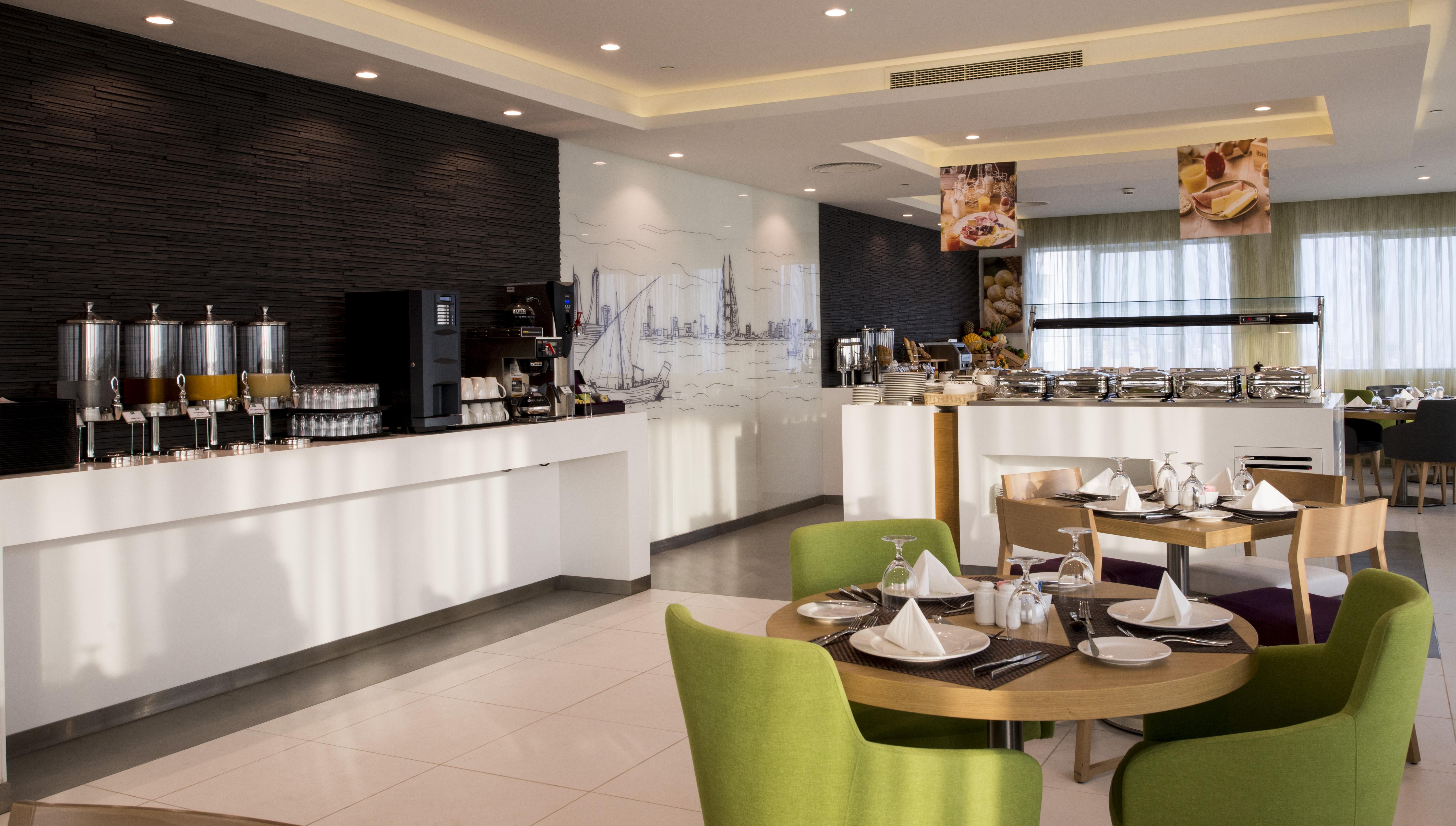 Hotel Ibis Styles Manama Diplomatic Area Zewnętrze zdjęcie