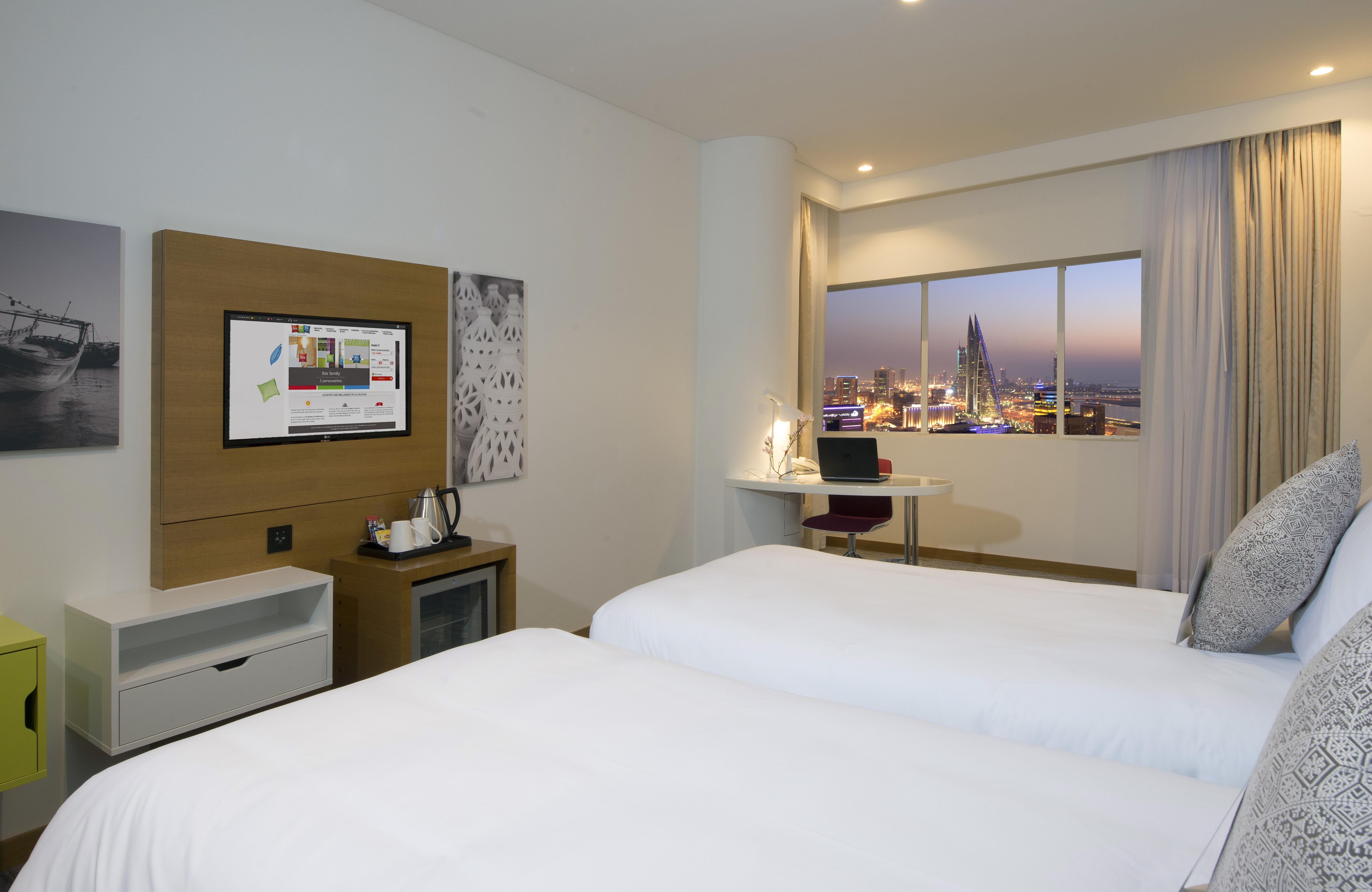 Hotel Ibis Styles Manama Diplomatic Area Zewnętrze zdjęcie