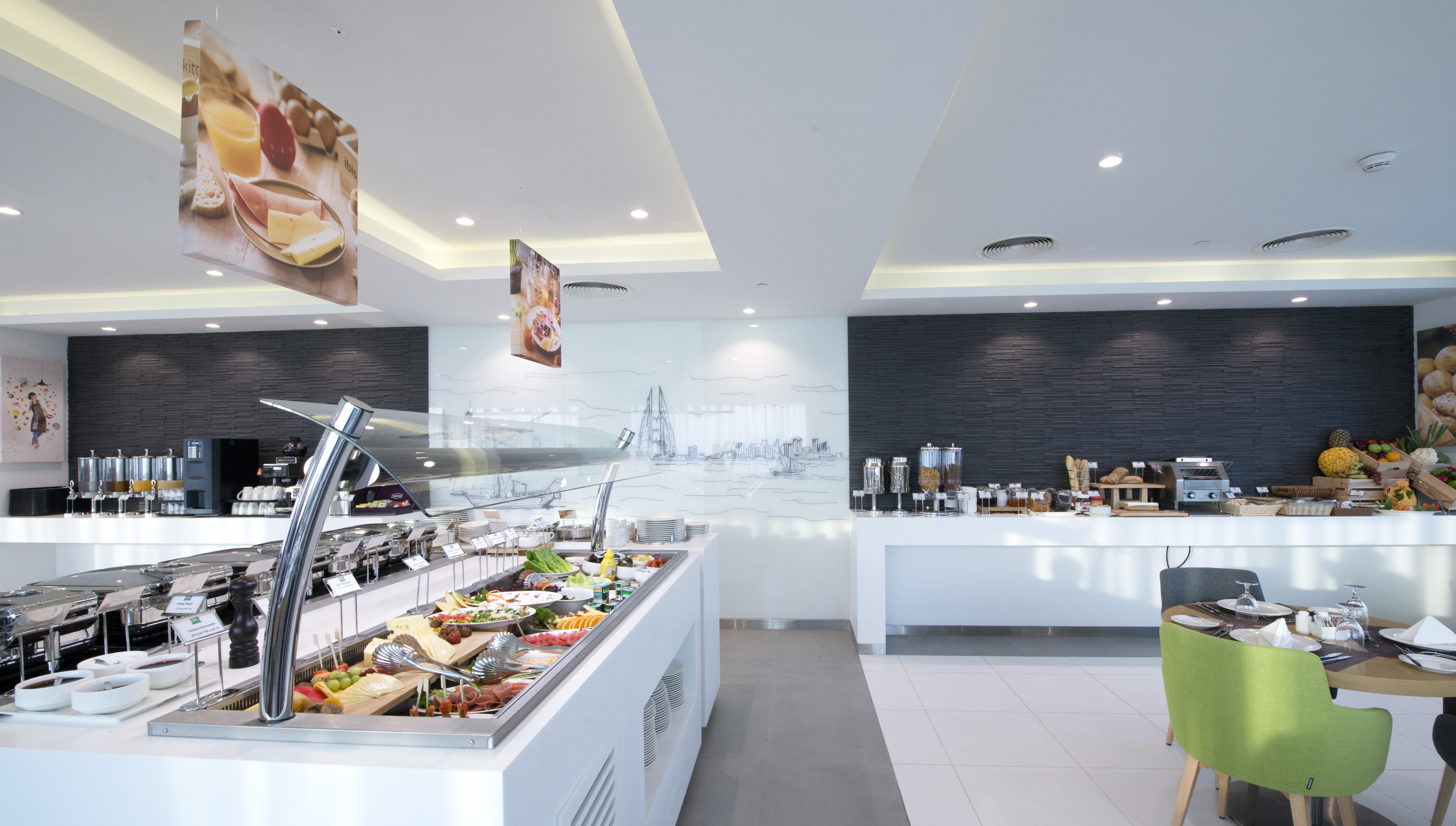 Hotel Ibis Styles Manama Diplomatic Area Zewnętrze zdjęcie