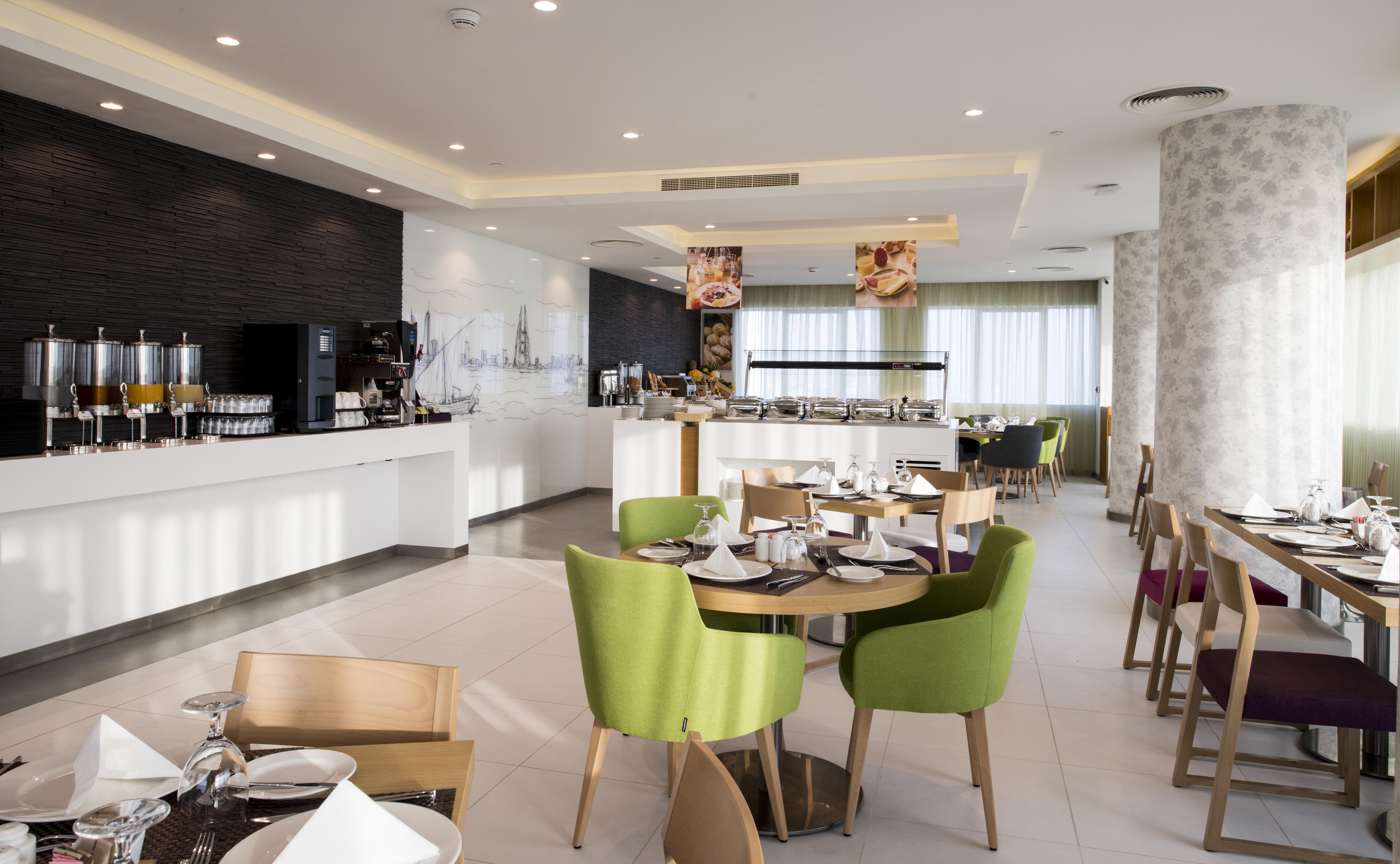 Hotel Ibis Styles Manama Diplomatic Area Zewnętrze zdjęcie