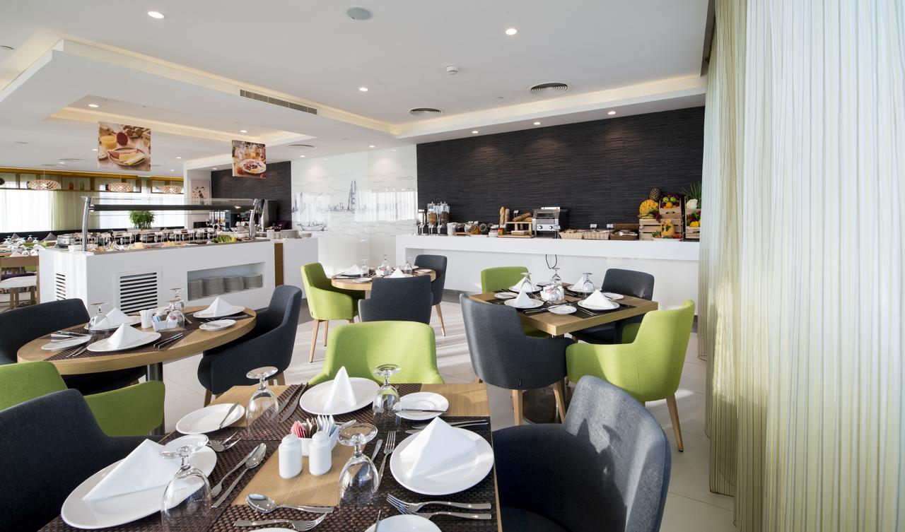 Hotel Ibis Styles Manama Diplomatic Area Zewnętrze zdjęcie
